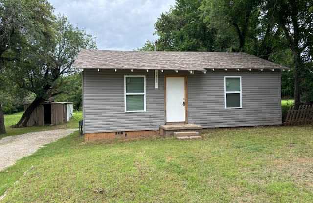 9423 Northeast 28th Street