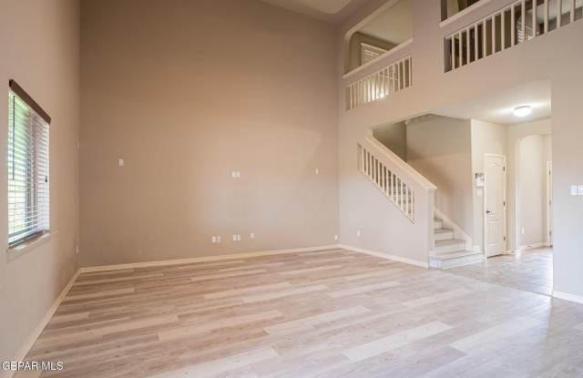 14501 Meadow Lawn Avenue