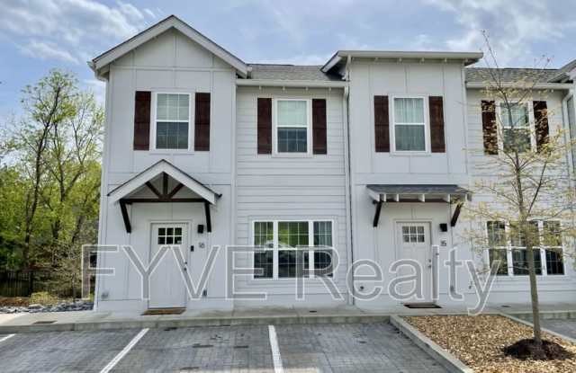 300 Stewarts Ferry Pike