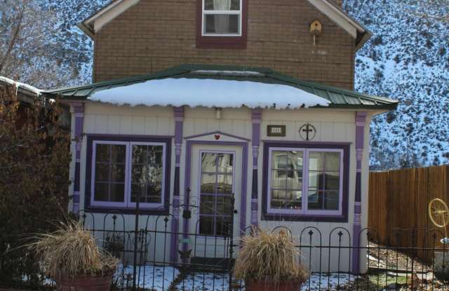 181 W Main Street