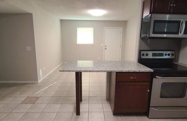 325 ROYAL PALMS Drive