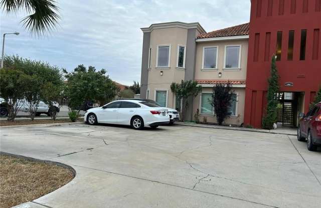 3003 S L Lane