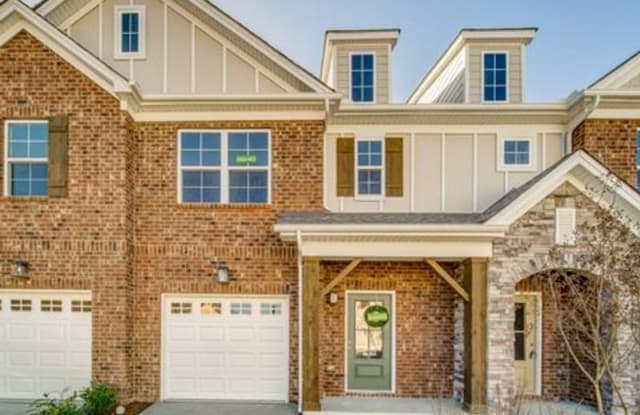 1026 Emery Bay Circle - 1026 Emery Bay Circle, Hendersonville, TN 37075