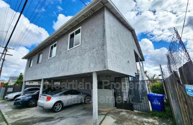 Photo of 4970 72nd St.