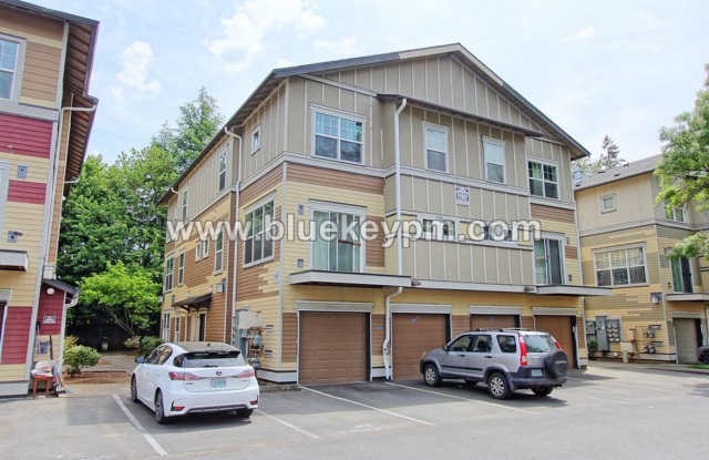2 Bed, 2.5 Bath Townhome at Woodhaven Crossing in Sherwood
