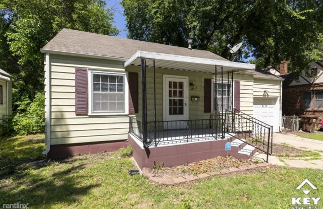 813 S Lorraine Ave - 813 South Lorraine Street, Wichita, KS 67211