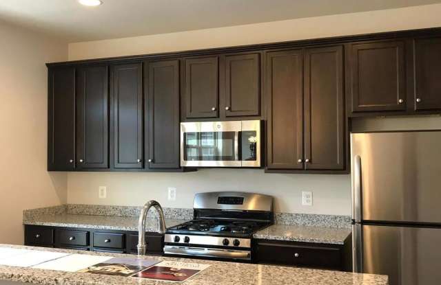 12239 BLUFFWOOD Terrace