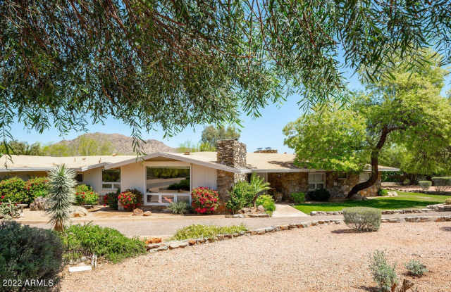 5302 E Palo Verde Drive