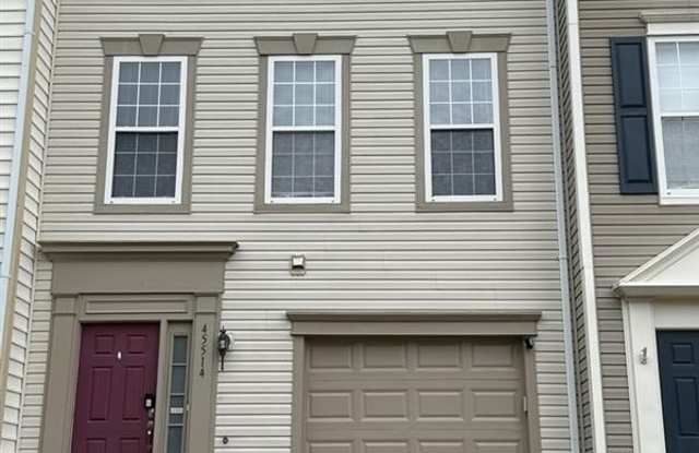 45514 CAMBERS TRAIL Terrace