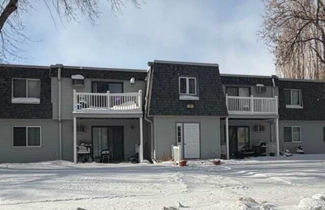 Charming 2-Bedroom, 1-Bath with Garage