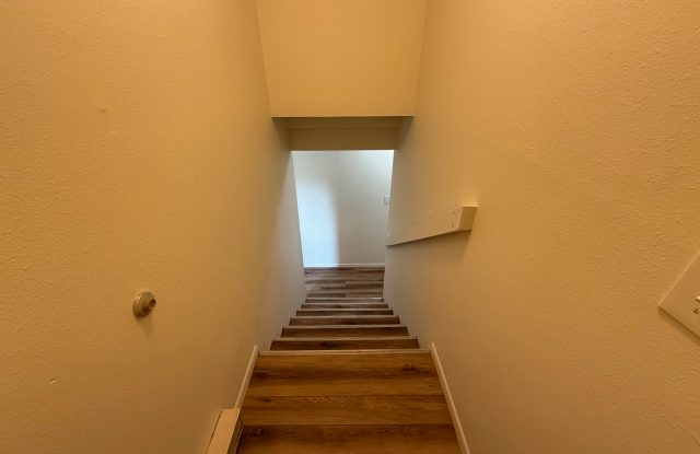 1625 South Rouse Avenue