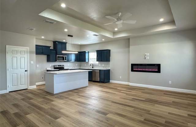 2911 Langford Street