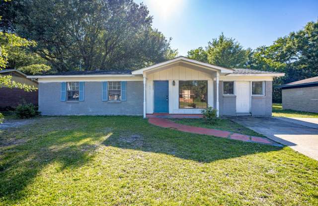3 Bed 2 Bath home in Moss Point