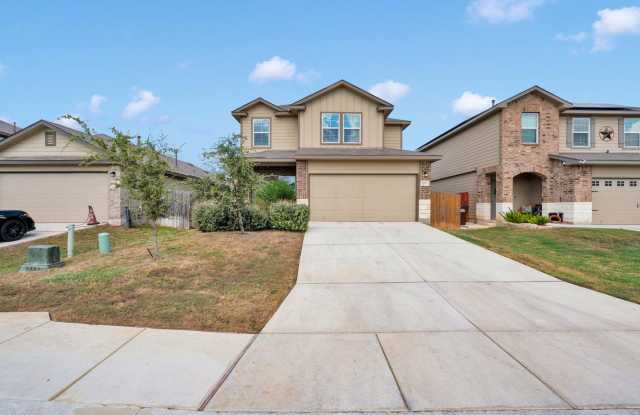 Photo of Beautiful rental home in Stoney Creek!!