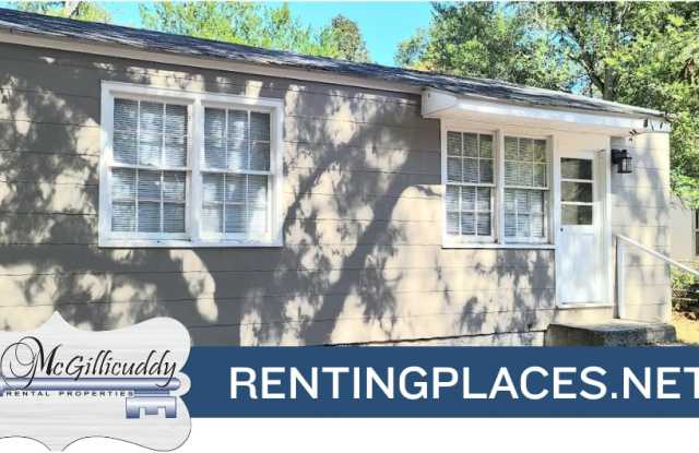 Photo of 1204 Holden Dr