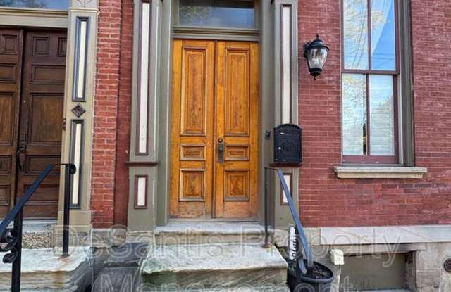 1339 W. North Avenue