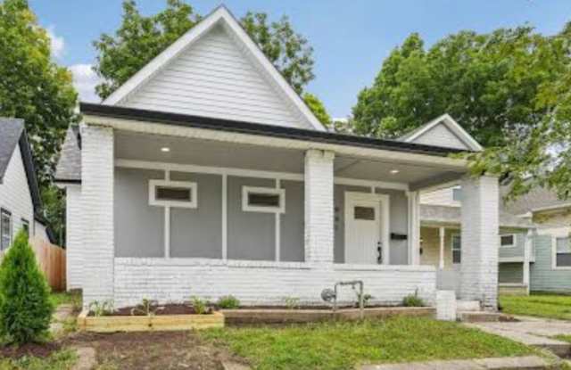 Photo of Spacious Three Bedroom Single Family Home Near White River and 10th