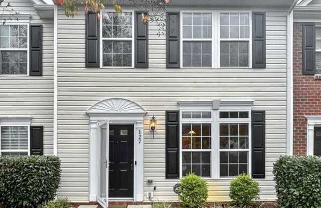 127 Colter Dr