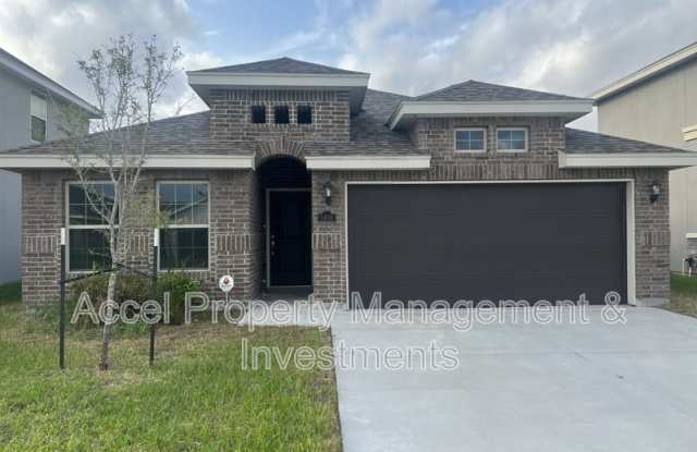 1406 E. Sonador Dr.