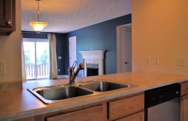 2 Bedroom 2 Bath Townhouse