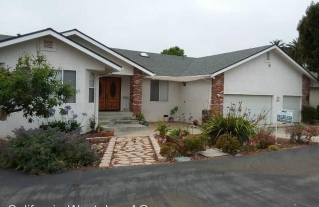 542 IDE STREET - 542 Ide Street, Arroyo Grande, CA 93420