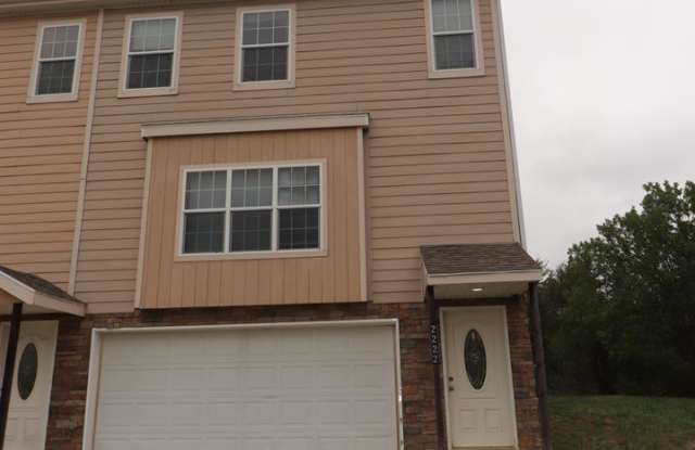 Photo of Spacious Town House for Rent