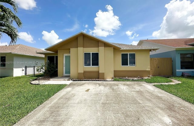 10473 SW 211th St - 10473 Southwest 211 Street, Cutler Bay, FL 33189