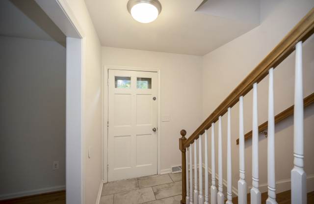 455 Ridgemore Street - 1