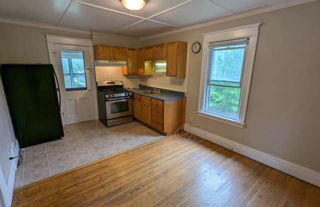 216 Brooks Avenue - Apt 3