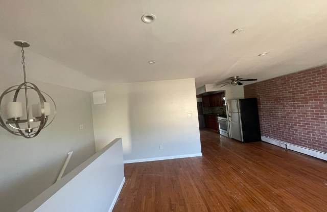 146-00 Springfield Boulevard