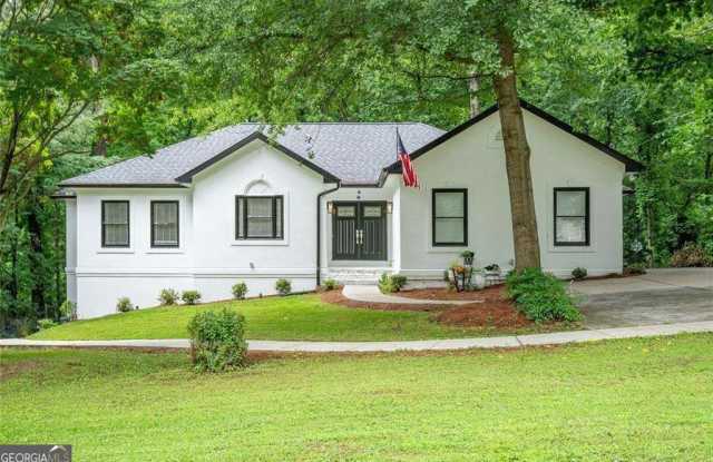 3924 Ashford Dunwood Road NE