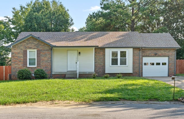 517 Eysian Drive - 517 Eysian Road, Clarksville, TN 37040