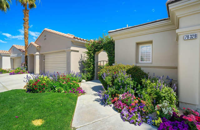 78328 Calle Las Ramblas