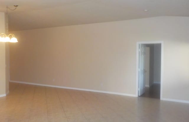 1957 SW Providence Place