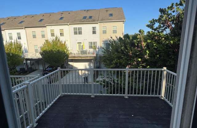 4424 POTOMAC HIGHLANDS Circle