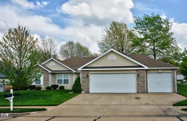 4612 WESTFIELD LN - 4612 Westfield Lane, Columbia, MO 65203