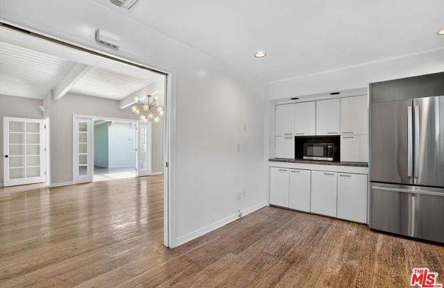 2042 Linda Flora Drive