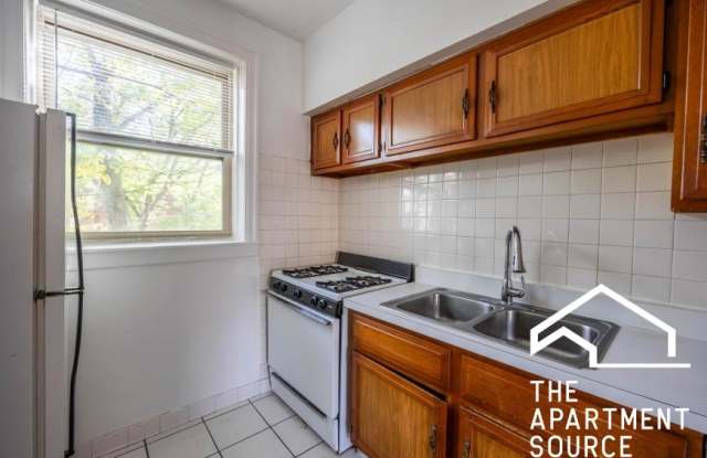 Photo of 830 Reba Pl.