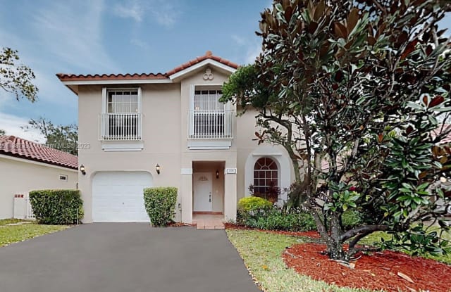 1305 Seagrape Cir - 1305 Seagrape Circle, Weston, FL 33326