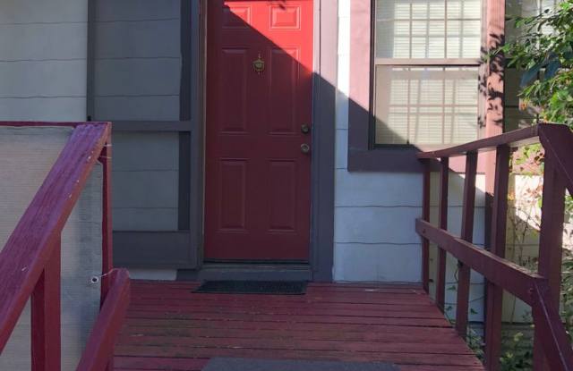 Photo of Spacious 1/1