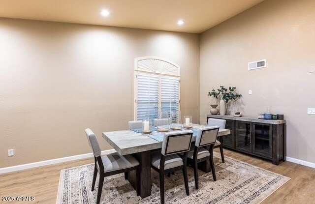 4421 E LONE CACTUS Drive