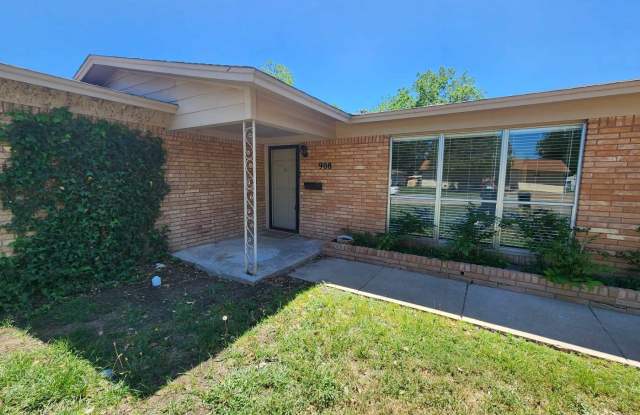 908 Guthrie Drive