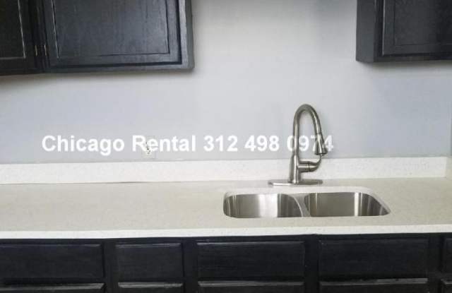 2201 e 70th - 2201 East 70th Street, Chicago, IL 60649