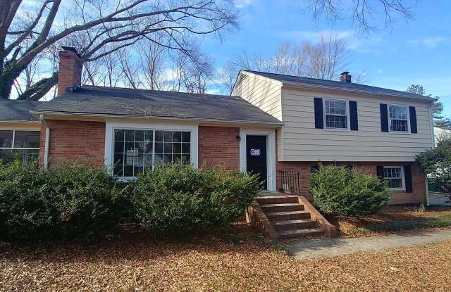 4 BR/ 2 BA Newly Renovated Tri level in Willow Oaks! Available June 5th! - 3110 Marlboro Drive, Richmond, VA 23225