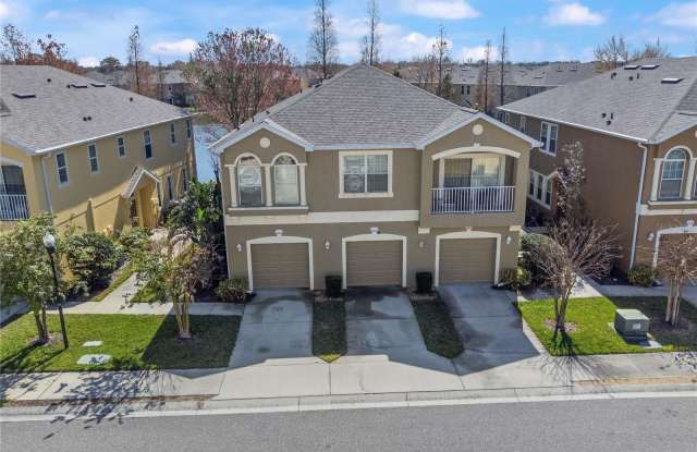 8835 MOONLIT MEADOWS LOOP