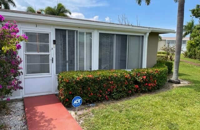 1710 NE 3RD CT 3 - 1710 Northeast 3rd Street, Boynton Beach, FL 33435