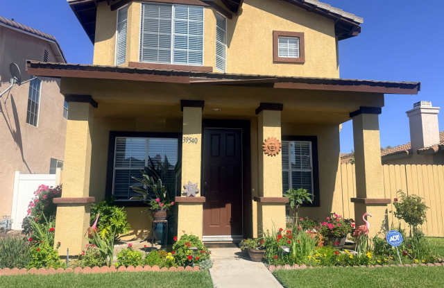 Beautiful and Cozy Home in Temecula