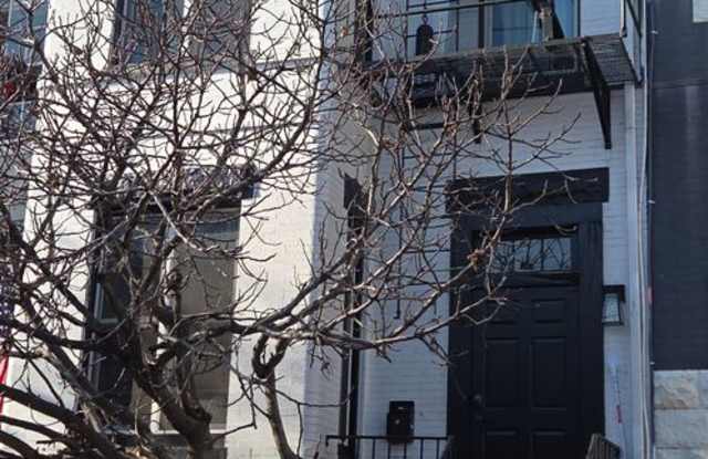 Photo of 126 6th Street NE