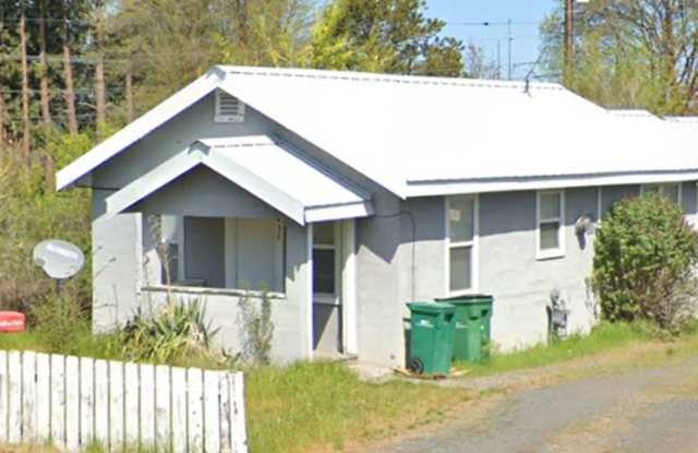 Photo of 2 Bedroom, 1 Bathroom Home