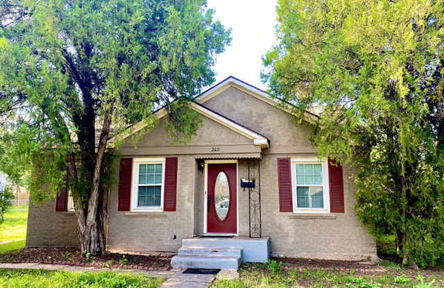 Pre-Leasing! Sharp Two Bedroom - Tech Terrace!